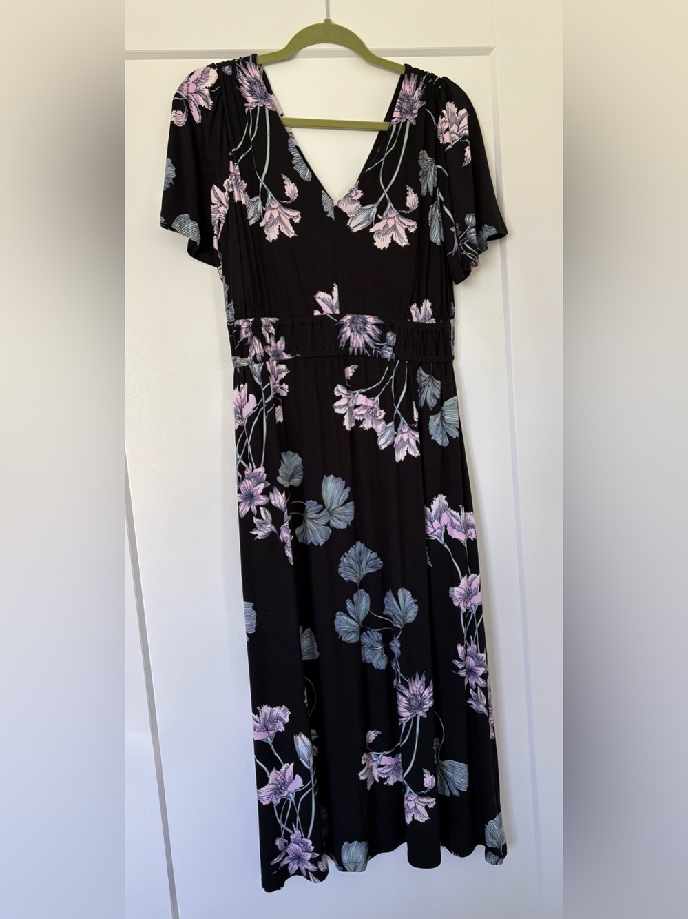 Soma Pamilla Midi Bra Dress.  Black Floral V-Neck - Pink & Light Blue Flowers